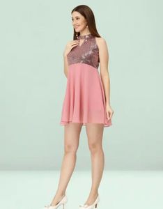 🌷🌙beautiful pink spearkly mini party wear dress�