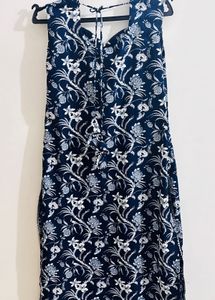 Navy Floral Sleeveless Tunic Kurta Set With Dupatt