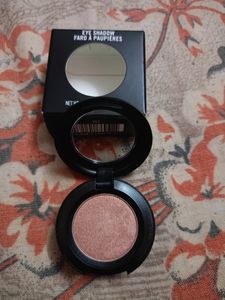 MAC Glitter Eyeshadow In Shade All That Gliters
