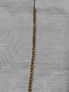 Elegant Gold-toned Hair Brooch