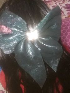 Green Bow Hair Clip Accessory
