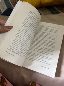 It Ends With Us - Colleen Hoover