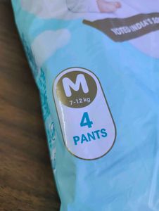 Pampers Premium Care Pants - Size M