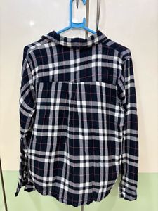 ZARA Plaid Button-Up Shirt