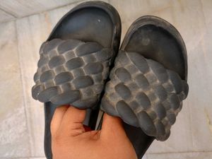 Slippers For Regular Use