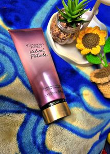 Victoria's Secret Velvet Petals Lotion