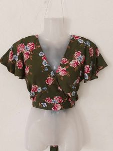 CUTE TOP