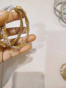 Combo American diamond Sparkling Bangles