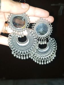 Set Of two Oxidized Earing