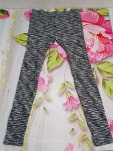 (1300)Heather Gray Leggings