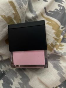 Huda Beauty Setting Powder
