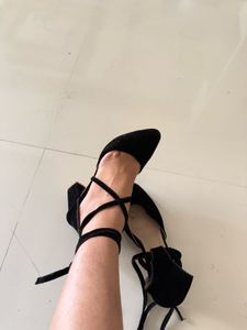 Black Tie-Up Heels