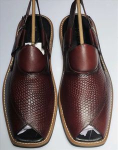 Men&#39;s Leather Peshawari Sandals