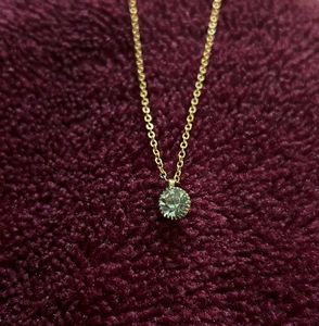 Elegant Gold Necklace