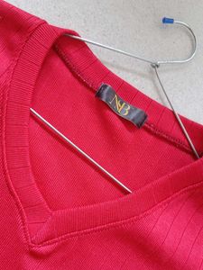 Red Chic Crop Top