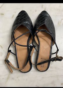 Bellies Black