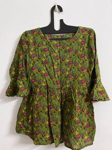 Floral Green Top