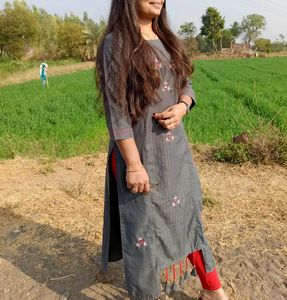Embroidered Grey Kurta