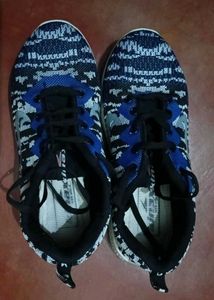 BRAND NEW CONDITION DESIGNER SHOES SIZE 8