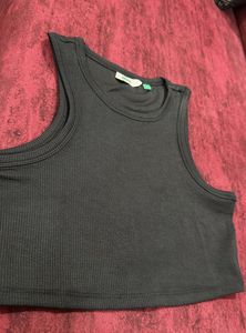 Black Ribbed Cropped Tank