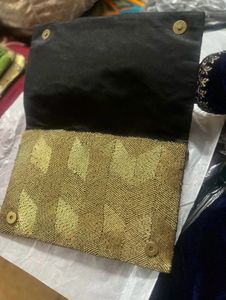 Amazing Hand Purse Clutch