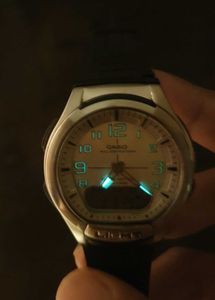 Casio AQ 180W Illuminator