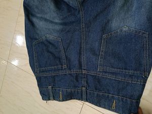 Beautiful Girls Blue Jeans