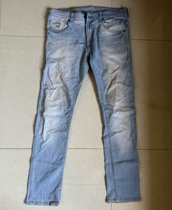 Light Wash Denim Jeans