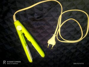 Kids mini straightener 🥳