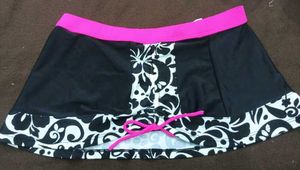 Floral Swim Skirt - Black & Pink 💚