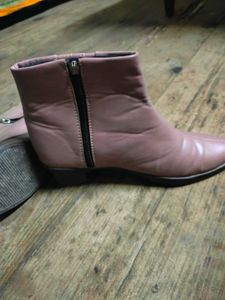 Fashimo Mid Top Boots On Sale !