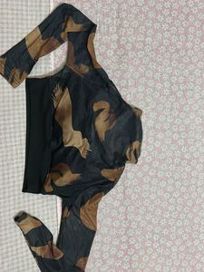 Crop Padded Mesh top