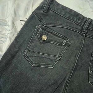 Bootcut / Flared low waist denim
