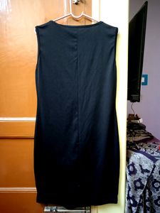 Cleavage Cut Bodycon Dress For Women 🖤🥵