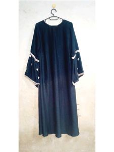 Heavy Fabric Abaya With Thread Embroidery