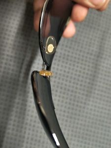 Giorgio Armani Stylish Aviator Sunglasses