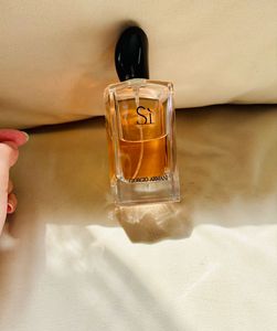 Giorgio Armani Perfume