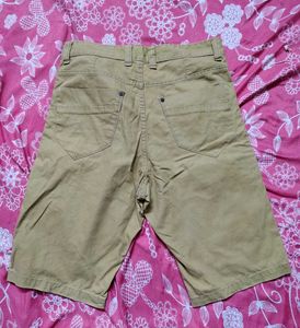 Men&#39;s Khaki Shorts