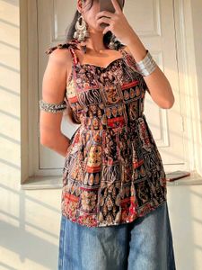 Padded Navratri Kurti