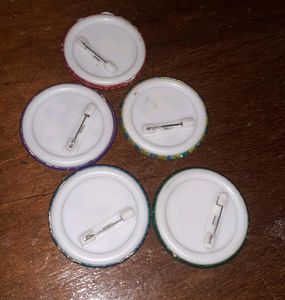 Badge pack Of 5