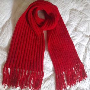 Red crochet Scarf