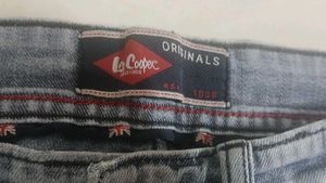 Light Wash Denim Jeans