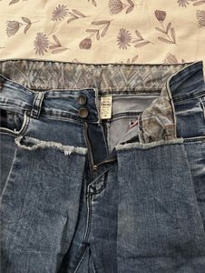 Distressed Wash Jeans