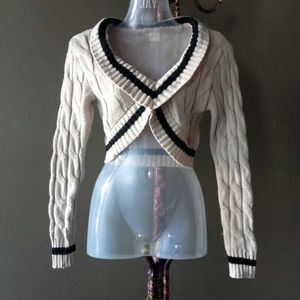 Cropped Knit Cardigan