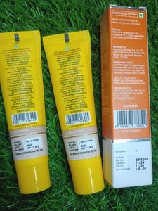 Mini sunscreen kit