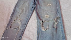 High Waist Ripped Jeans