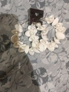 Shell & Pearl Earrings