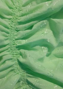 Cute Green Puff Sleeve Top