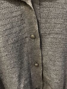 Elegant Grey Knit Cardigan