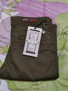 Shadow Club Olive Green Jeans